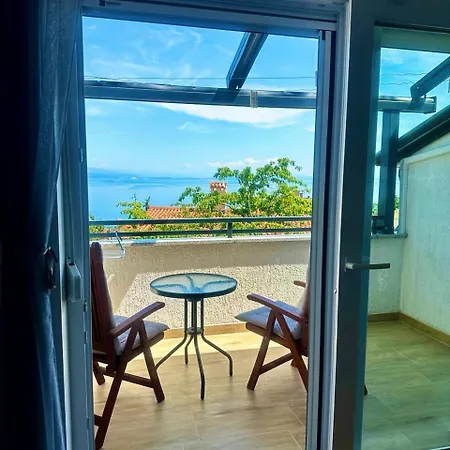 Apartment Milena Opatija Volosko